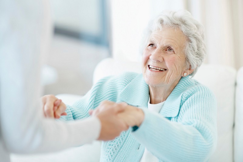 Допомога та турбота для онкохворих пенсіонерів у Харкові